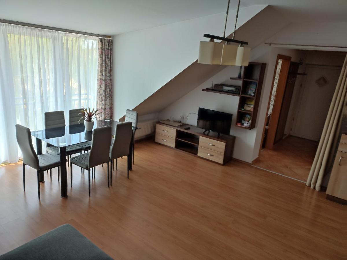 Larix Apartman シャールヴァール エクステリア 写真